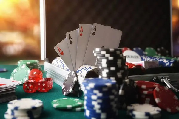 hawk66 Solo Live Table